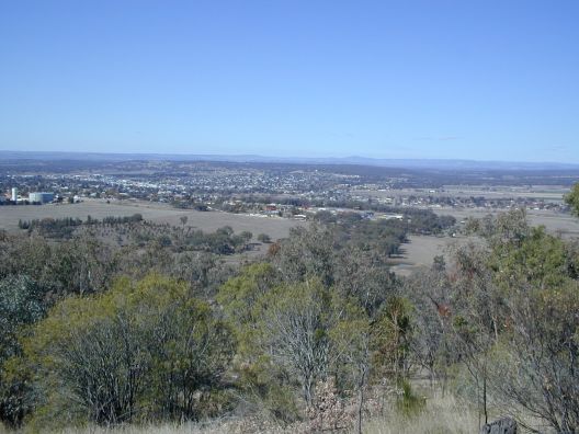 view down into Inverell, where brother lives ...